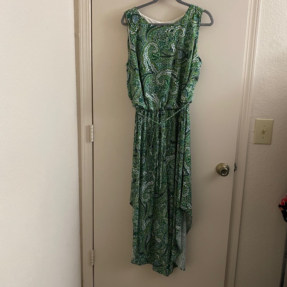 LONDON TIMES Women's Paisley Jumpsuit Soft White Green Poly-Stretch Size 14